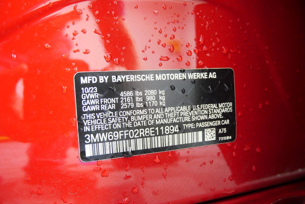 Thumbnail: 2024 BMW 3 Series - 31
