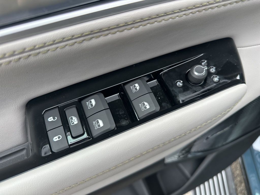 New 2026 Jeep Grand Wagoneer SUV