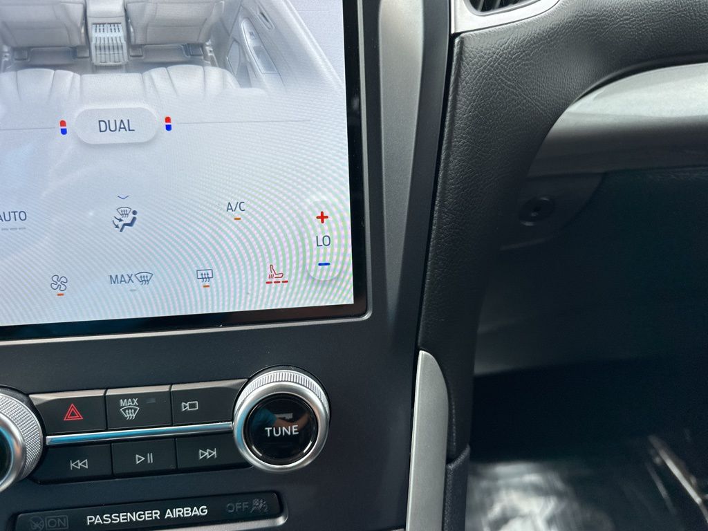 2023 Carbonized Gray Metallic Ford Edge SEL AWD SUV