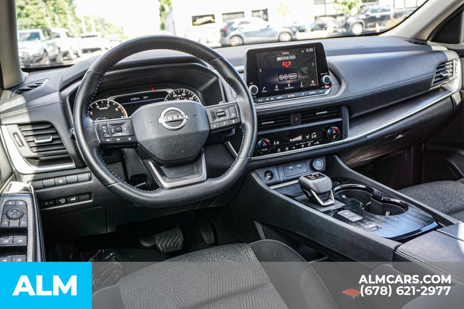 Used 2025 Blue Nissan SV image 27