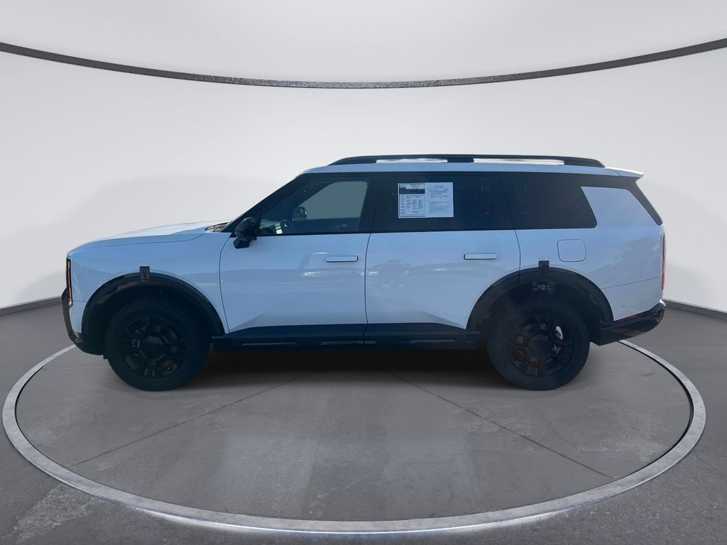 Used 2027 White Kia X-Pro SX-Prestige image 2