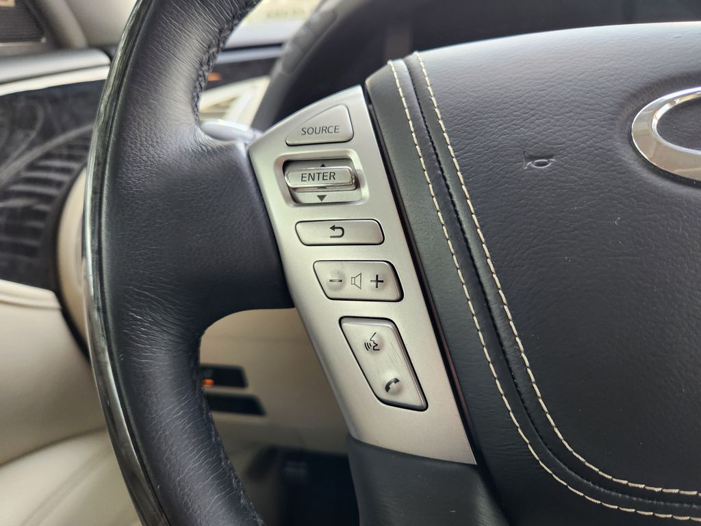 2018 INFINITI QX80 Base White at Emmons Autoplex