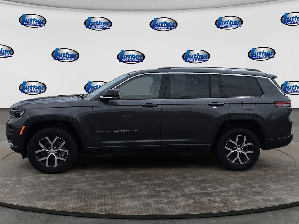 2023 Jeep Grand Cherokee L Limited Gray at South Hills CDJR