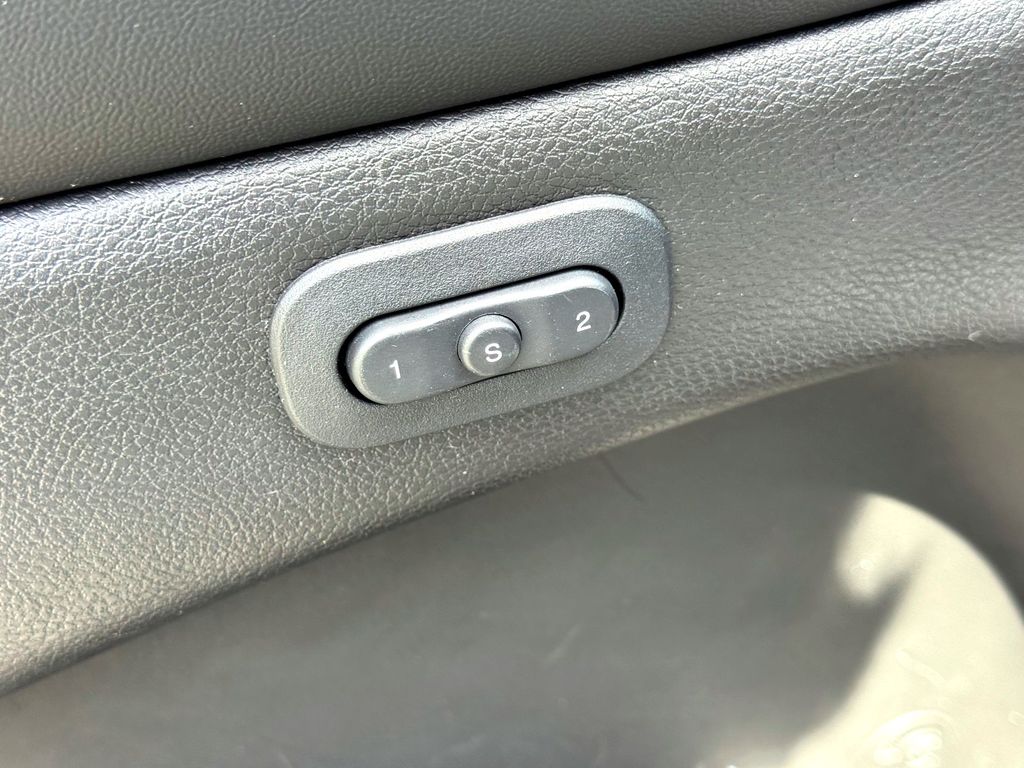 Used Car 2019 Jeep Grand Cherokee  Trailhawk For Sale Under $25,000 In Taylor, Texas