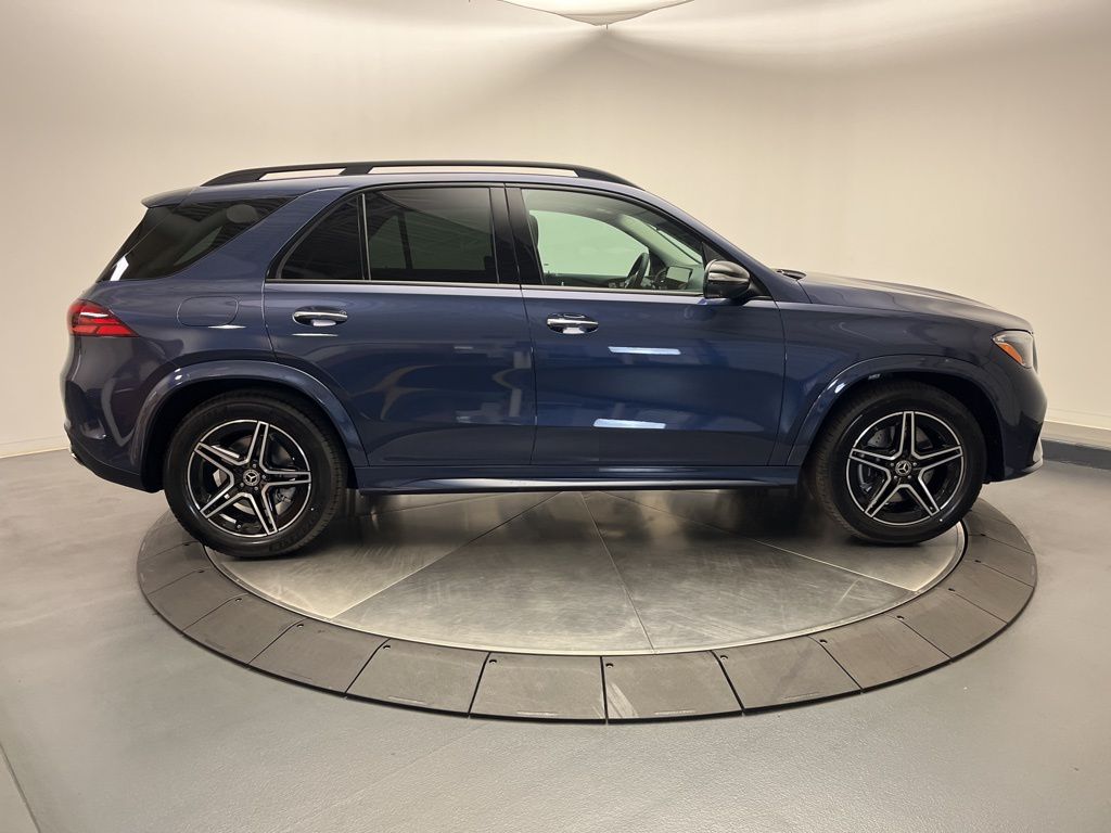 Thumbnail: 2026 Mercedes-Benz GLE - 8