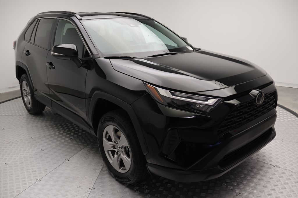 Thumbnail: 2025 Toyota RAV4 - 6