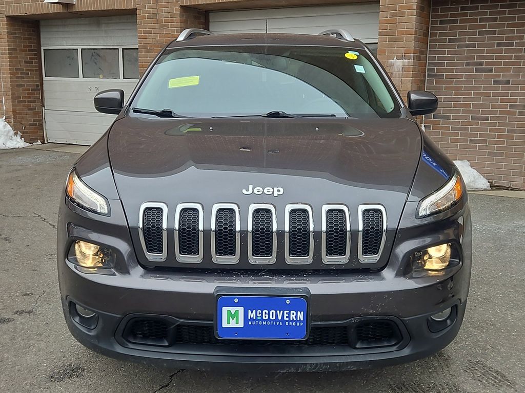 2016 Jeep Cherokee Latitude photo