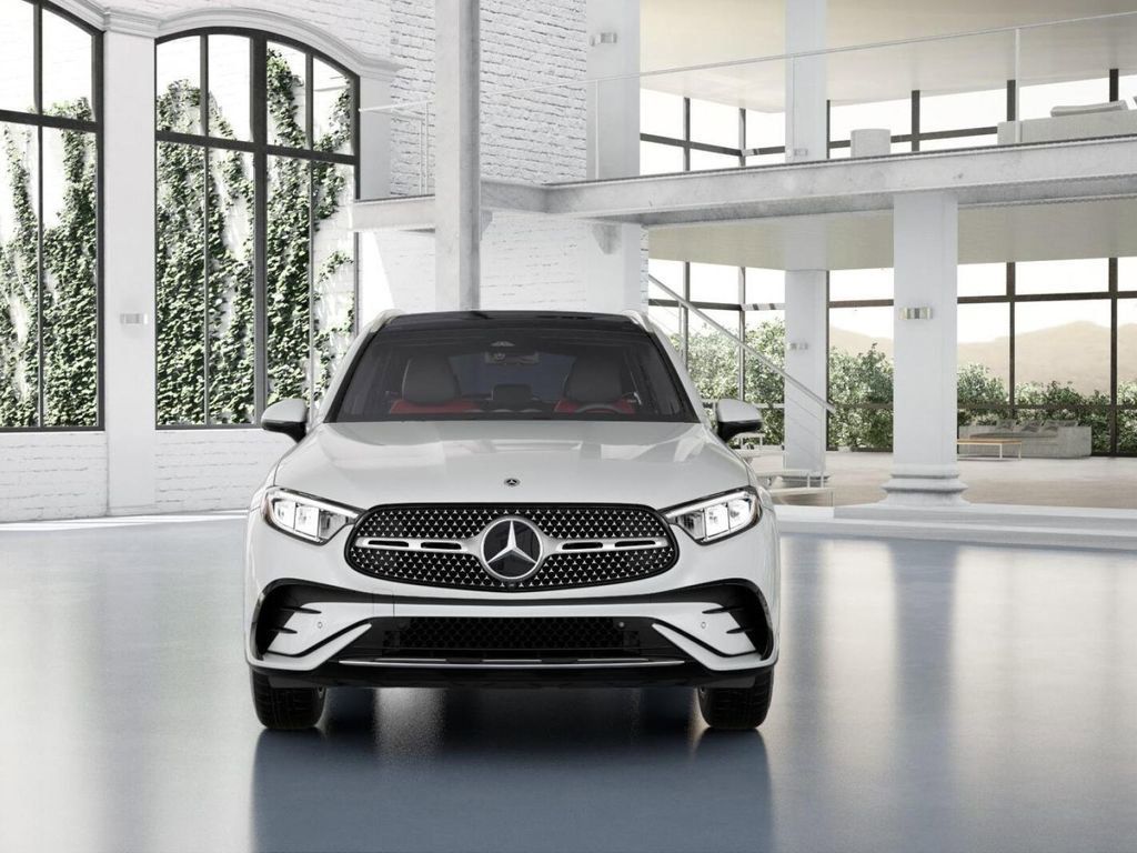 2025 Mercedes-Benz GLC GLC 300 7