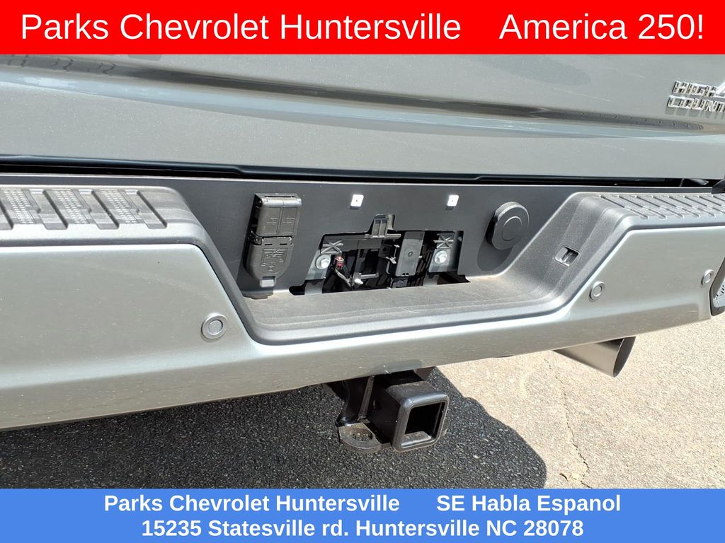 ChevroletSilverado 2500HD32