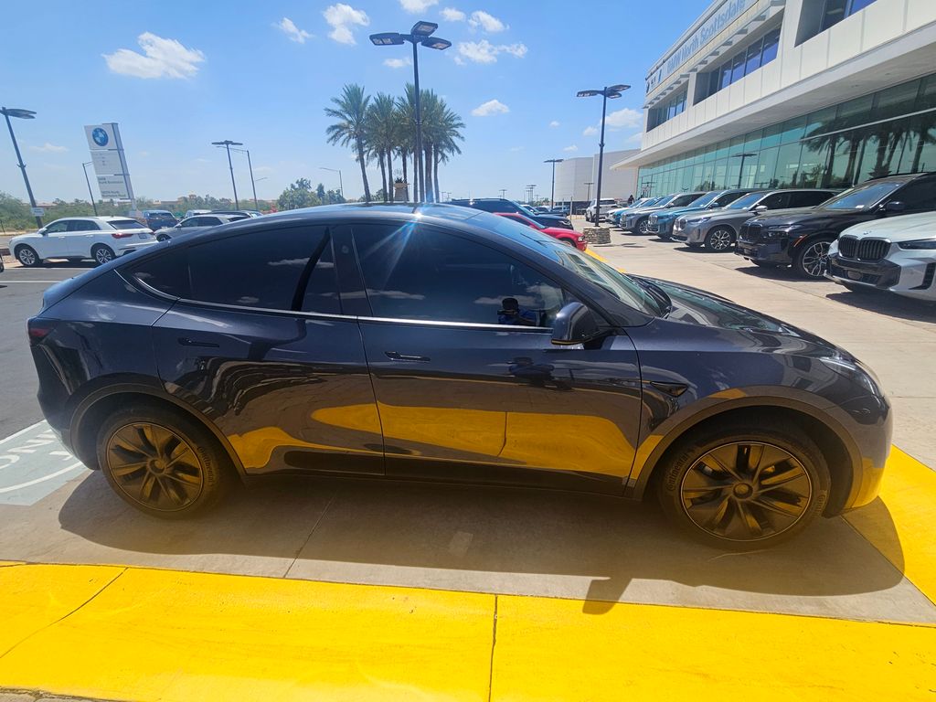 Thumbnail: 2025 Tesla Model Y - 4