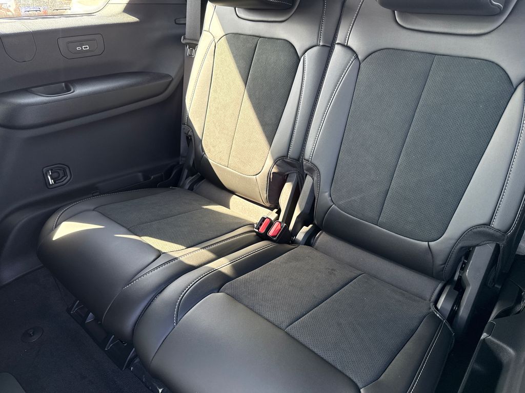 New 2026 Jeep Grand Cherokee L SUV