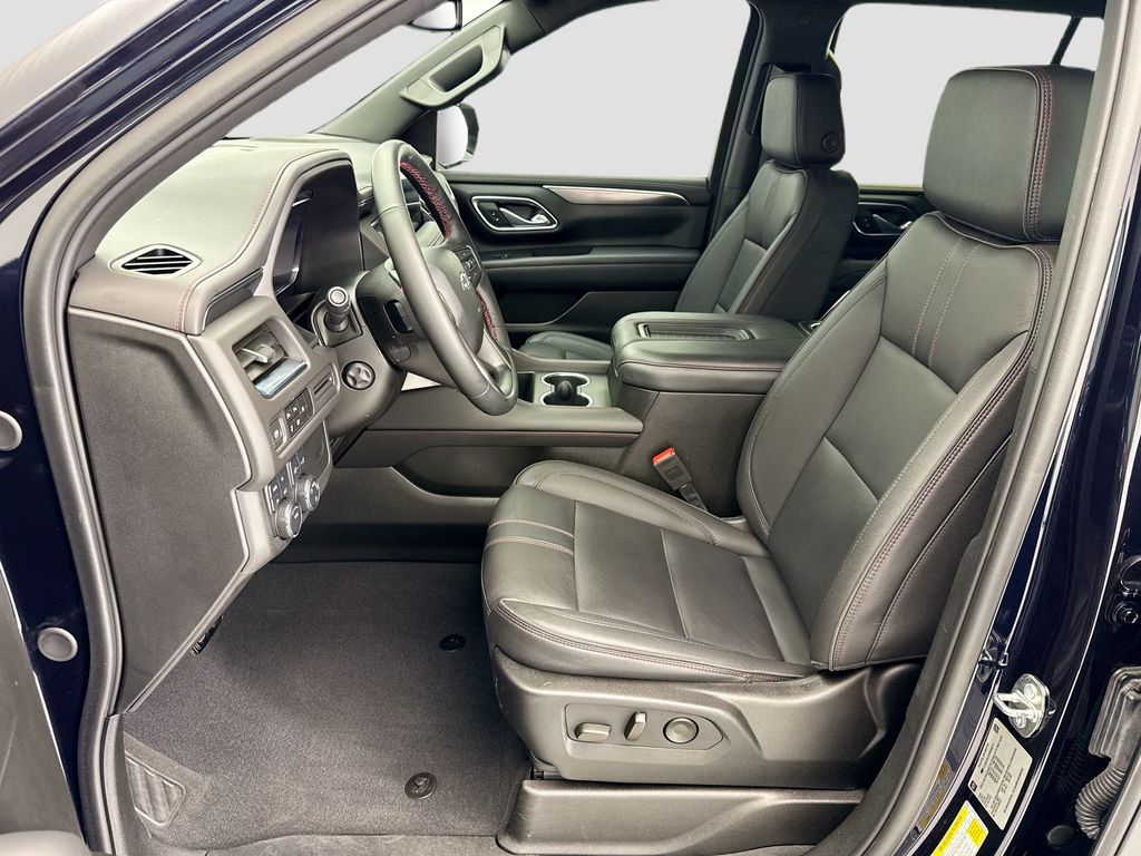 Thumbnail: 2023 Chevrolet Tahoe - 18