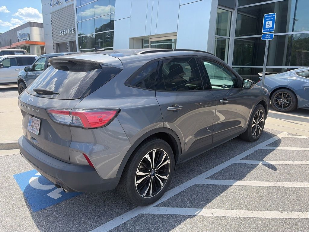 2022 Ford Escape SE