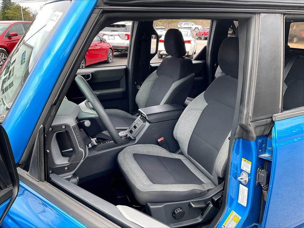 2021 Ford Bronco — photo 10