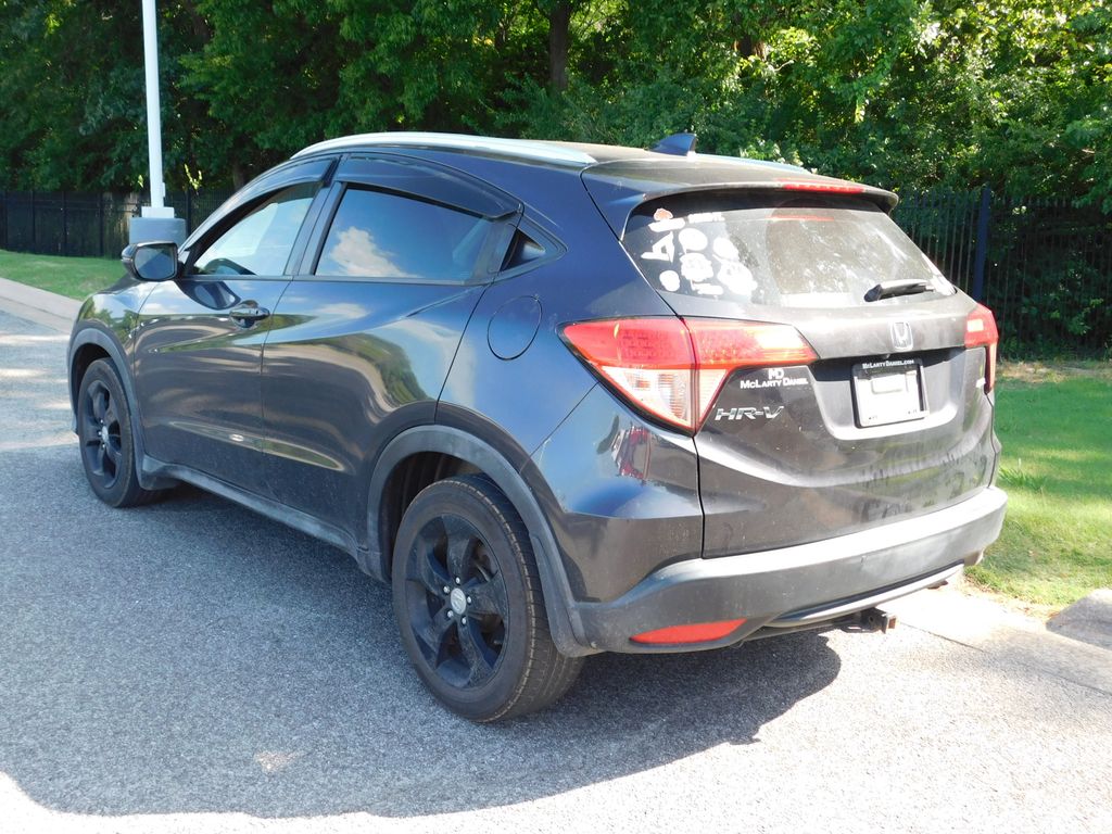 Thumbnail: 2017 Honda HR-V - 3