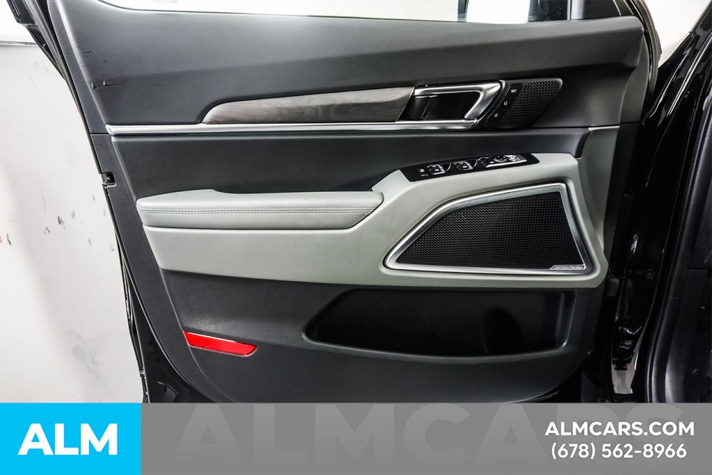Used 2024 Black Kia SX-Prestige X-Pro image 49