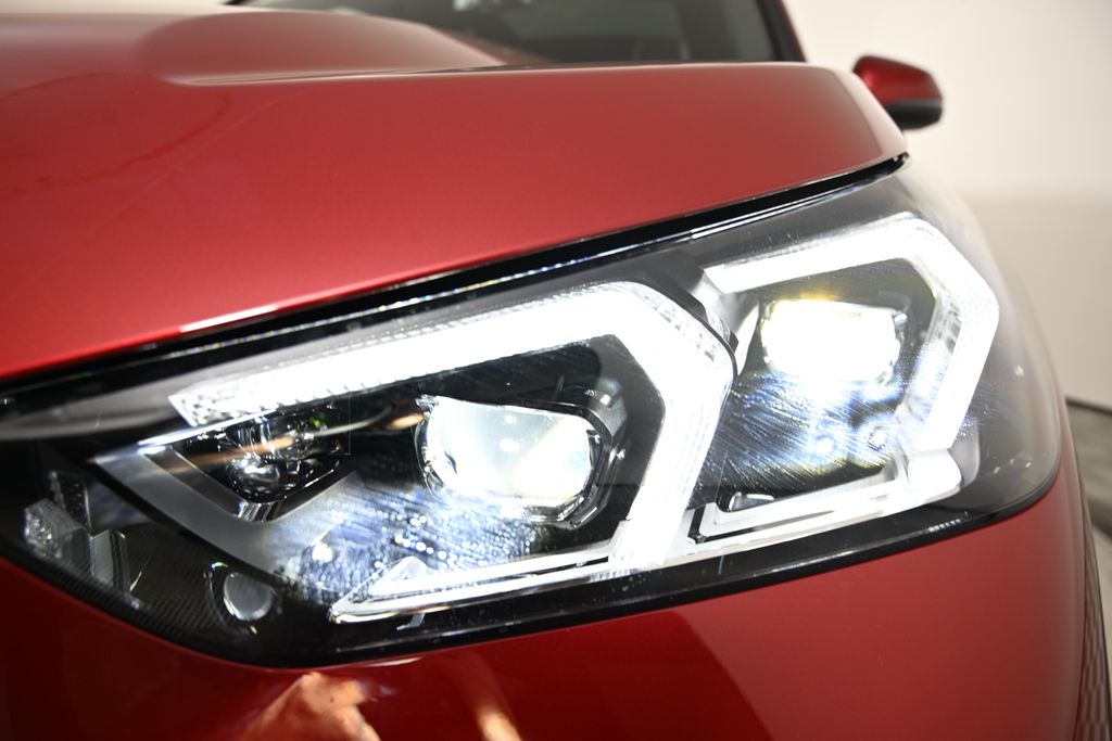 Thumbnail: 2026 BMW X1 - 9