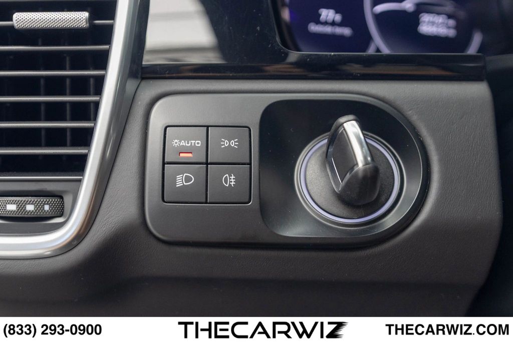 2023 Porsche Cayenne Coup Turbo - Photo 42