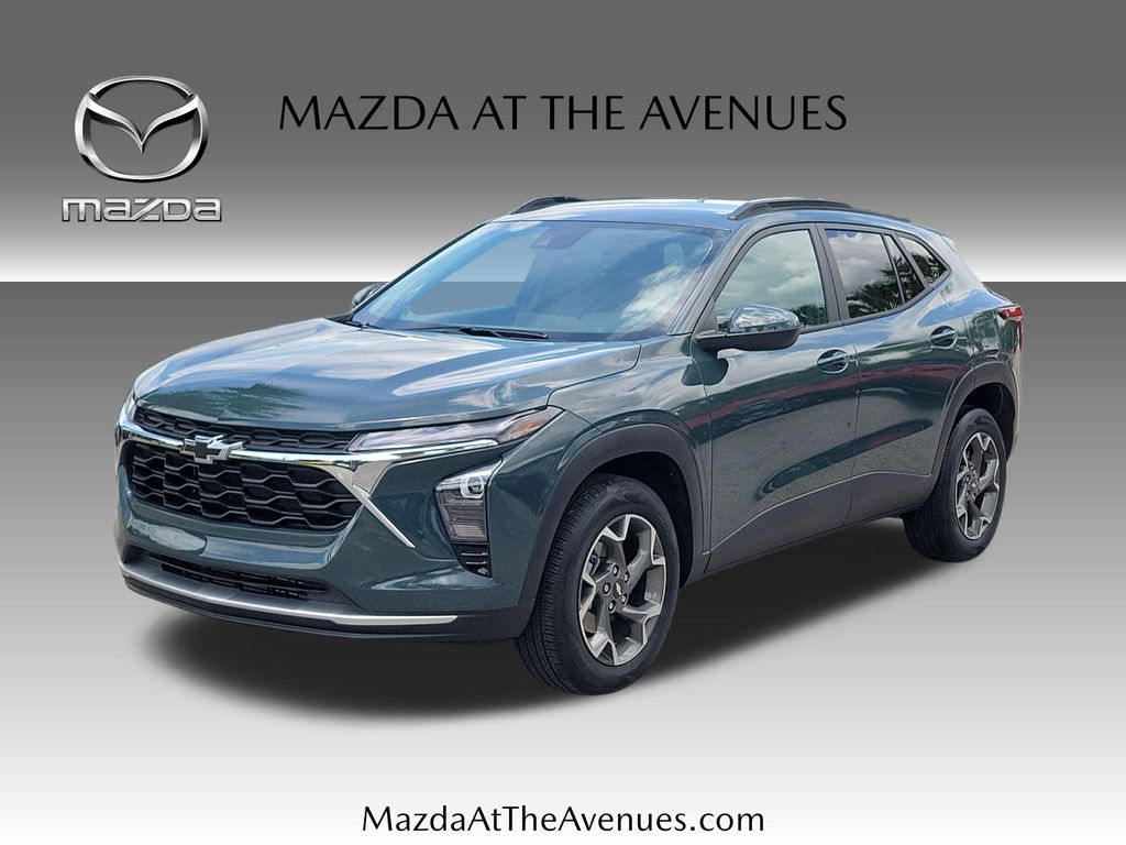2025 Chevrolet Trax LT's photo