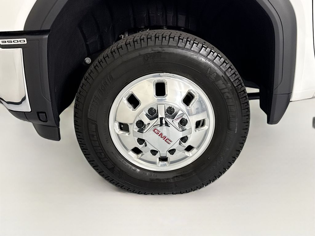 Thumbnail: 2025 GMC Sierra 3500 - 30