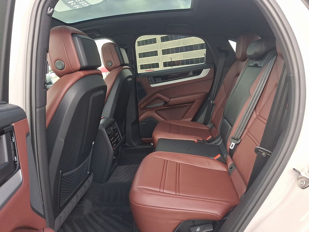 Thumbnail: 2026 Porsche  - 12