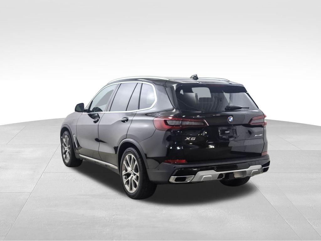 Thumbnail: 2021 BMW X5 - 3