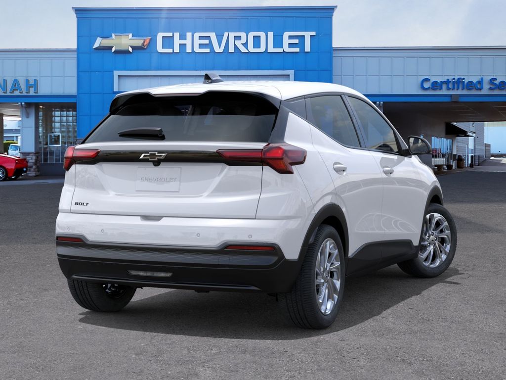 2027 Chevrolet Bolt EV LT