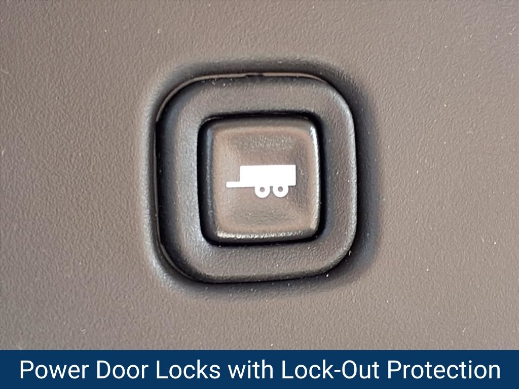 ChevroletExpress Cutaway10