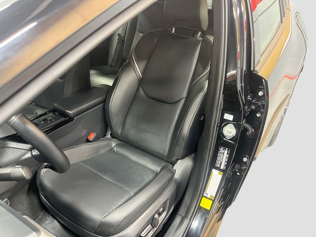 Used 2024 Black Toyota XLE image 19