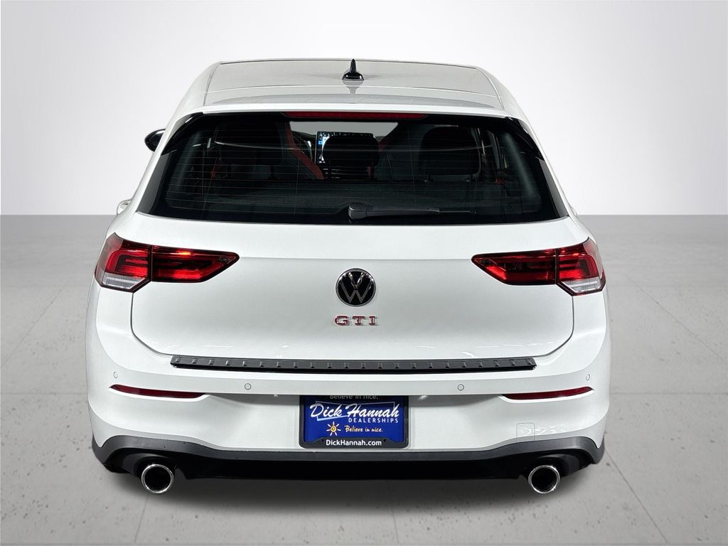 2025 Volkswagen Golf GTI 2.0T SE