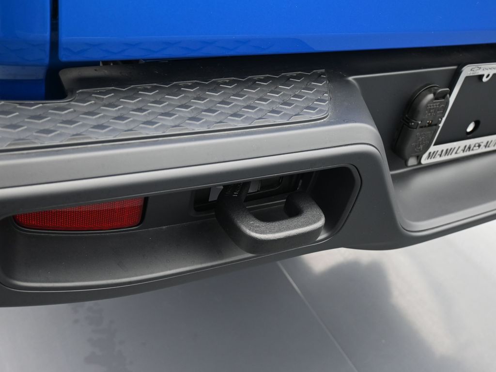 New 2026 Hydro Blue Pearlcoat Jeep Sport image 34