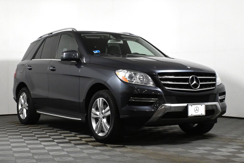 Thumbnail: 2015 Mercedes-Benz M-Class - 9