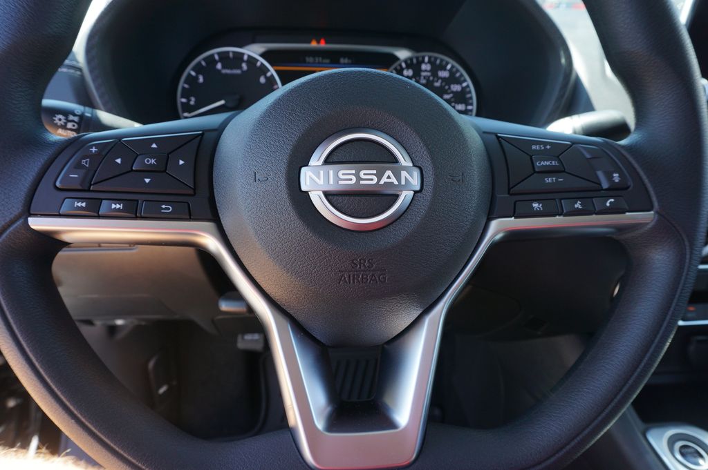 2024 Nissan Sentra SV 17