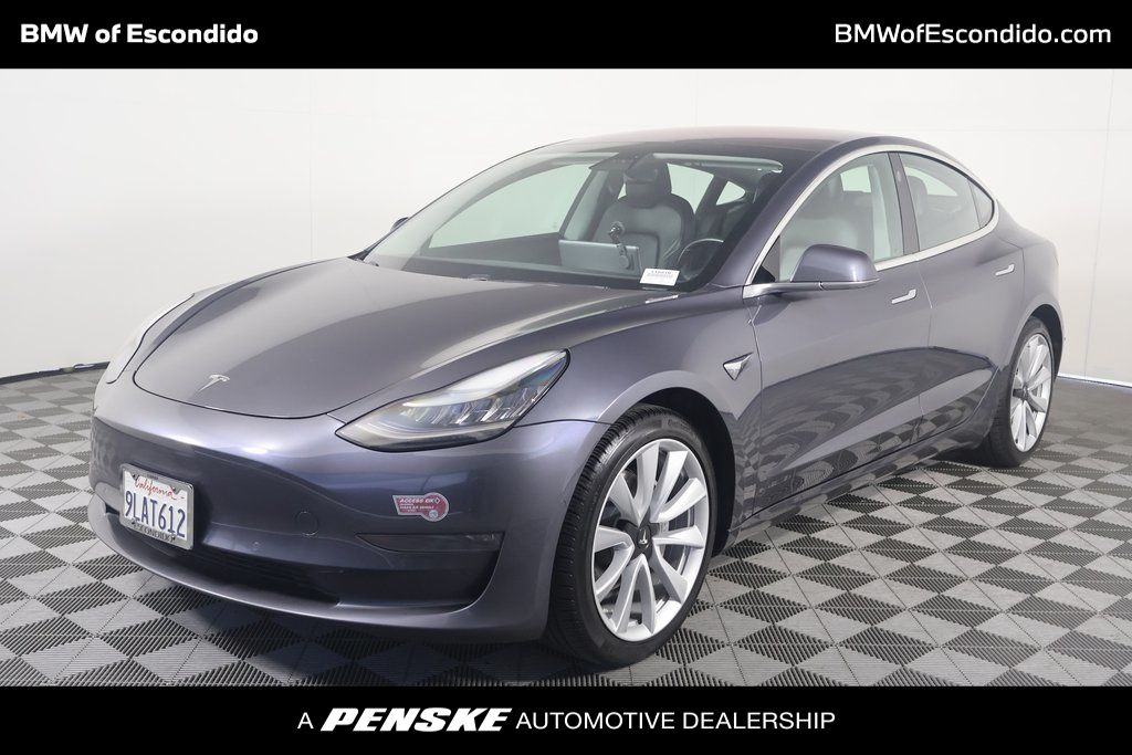 2018 Tesla Model 3 Mid Range -
                Escondido, CA