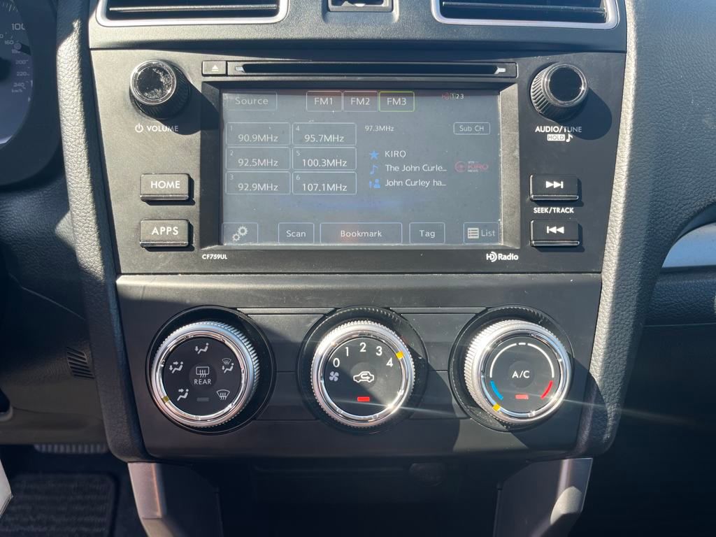 2018 Ice Silver Metallic Subaru Forester 2.5i AWD SUV