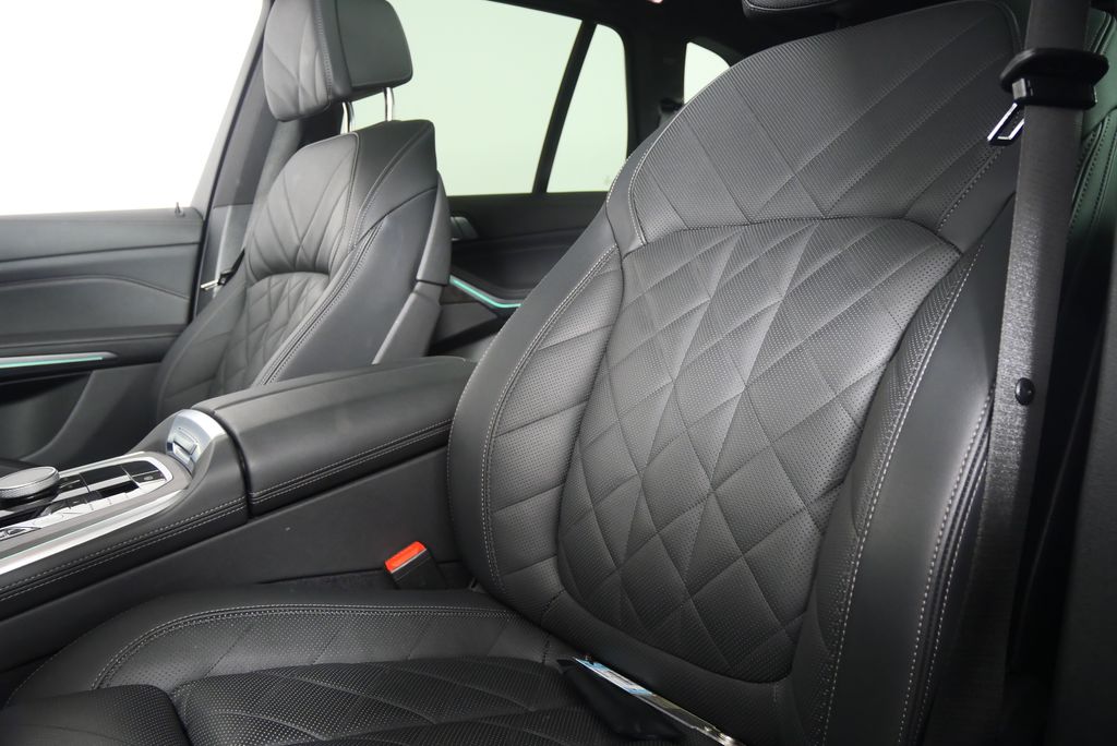 2025 BMW X5 sDrive40i 10