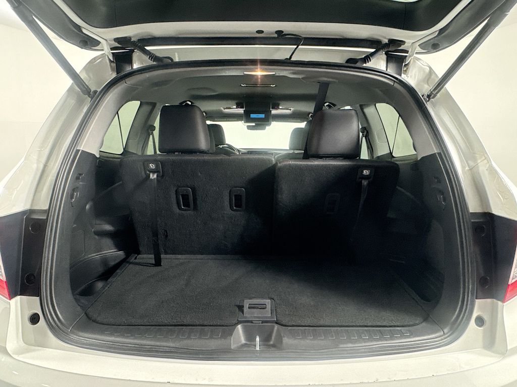 Used Car 2022 Honda Pilot  Touring For Sale Under $30,000 In Austin, Texas