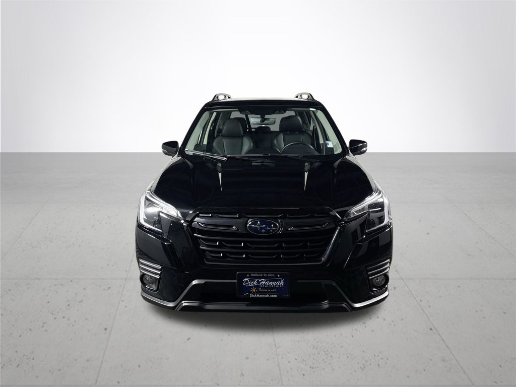 2022 Subaru Forester Limited photo 3