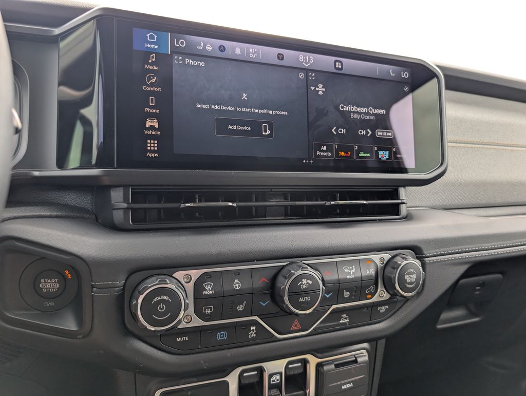 Used 2025 Jeep Wrangler SUV