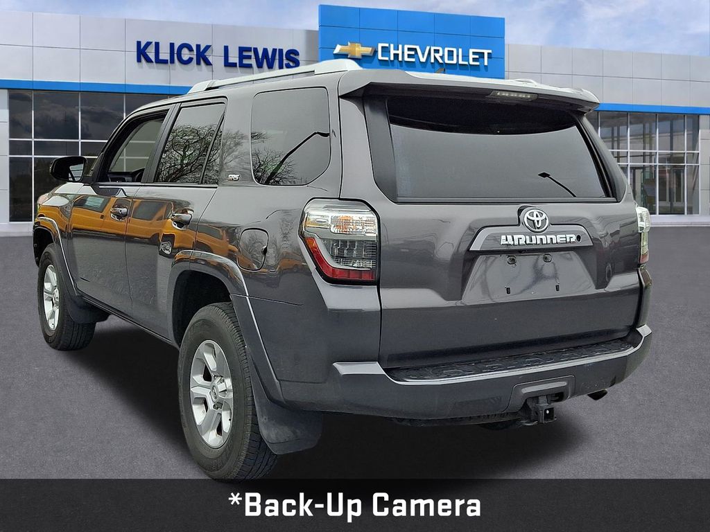2015 Toyota 4Runner SR5 Premium - 4