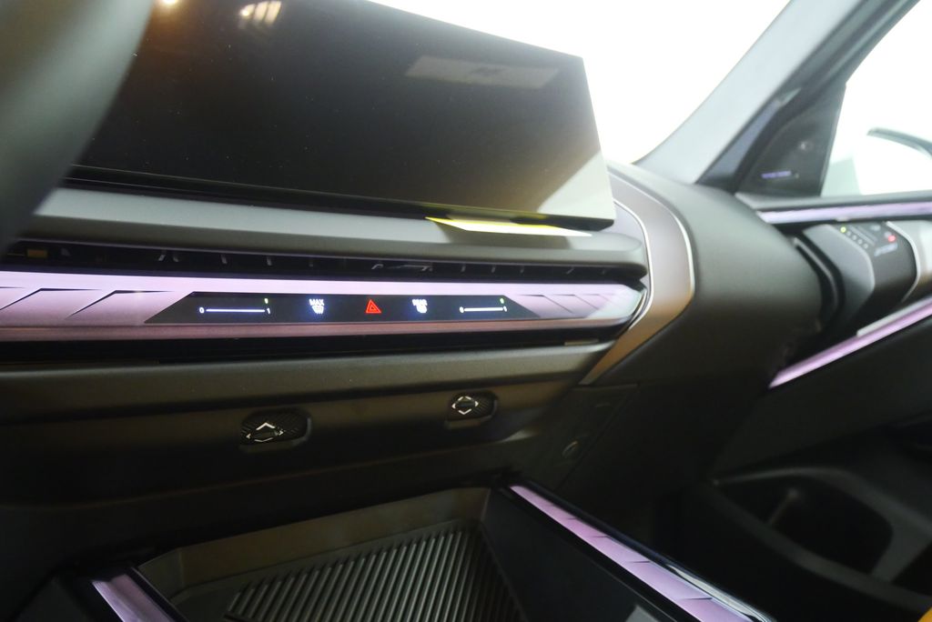 Thumbnail: 2026 BMW X3 - 21