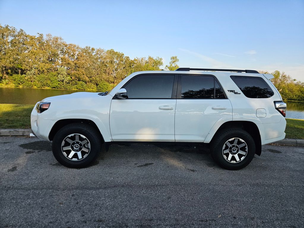 2023 Toyota 4Runner TRD Off Road 2