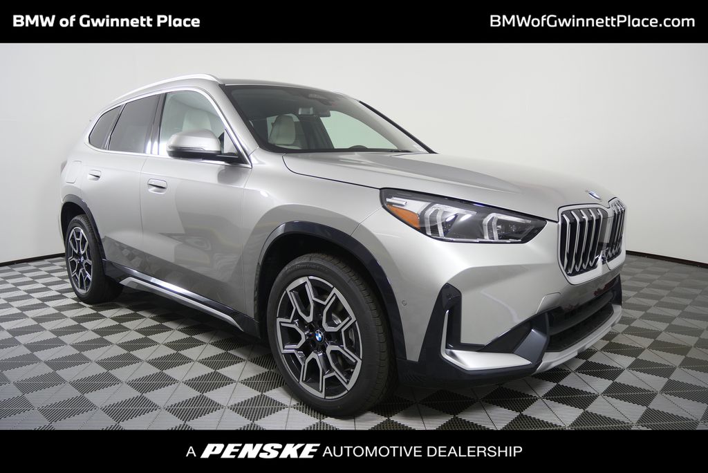 Thumbnail: 2026 BMW X1 - 1