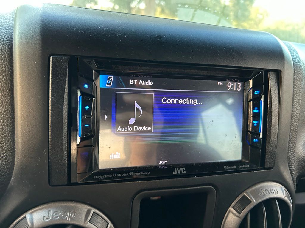 Thumbnail: 2015 Jeep Wrangler - 23