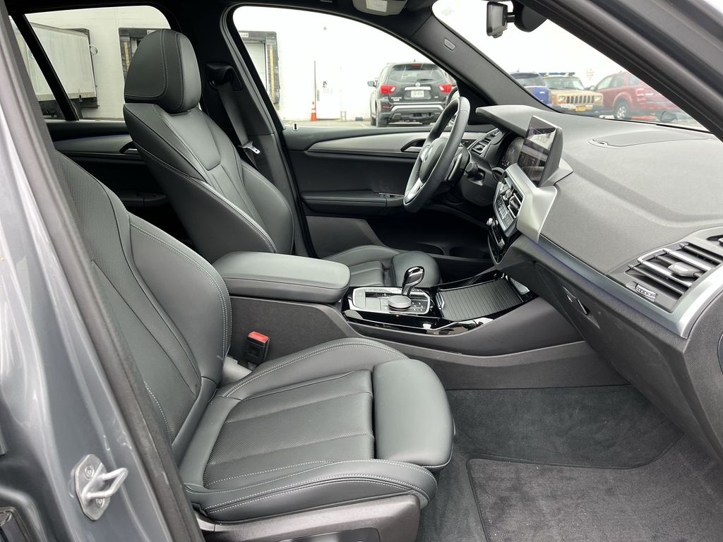 Thumbnail: 2023 BMW X3 - 25