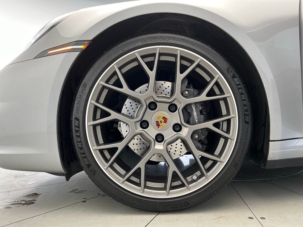 Thumbnail: 2020 Porsche 911 - 27