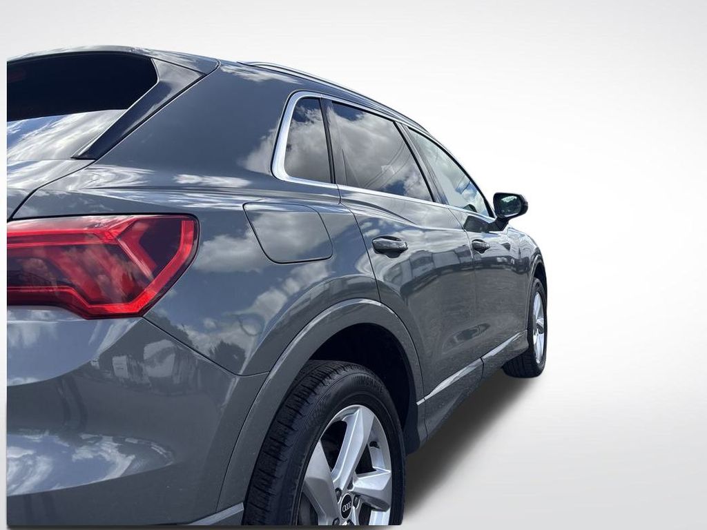 2021 Gray Metallic Audi Q3 Premium AWD SUV