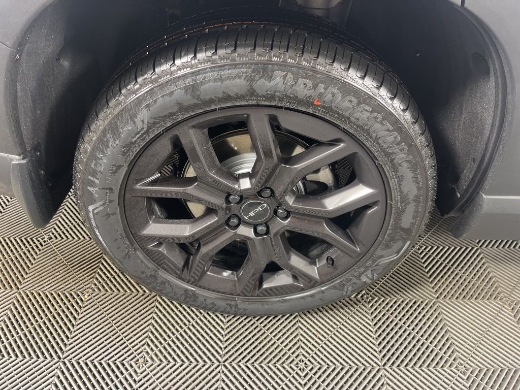 Thumbnail: 2025 Honda Pilot - 16