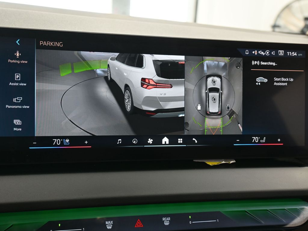 Used 2025 White Metallic BMW 30 xDrive image 19