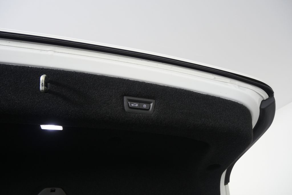 Thumbnail: 2023 BMW 7 Series - 17